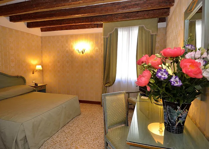 罗坎达拉柯尔特酒店