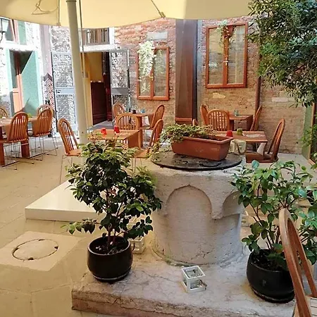 La Corte Bed & Breakfast
