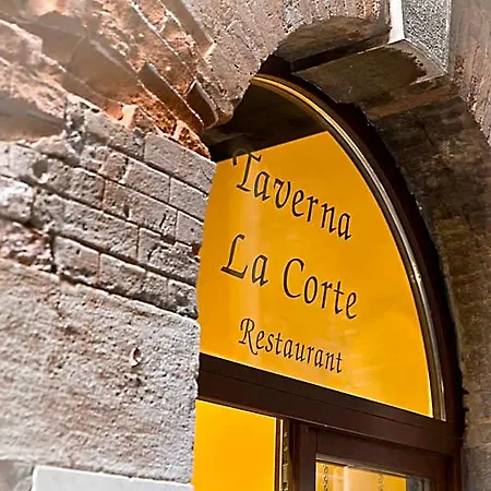 Bed & Breakfast La Corte 4*