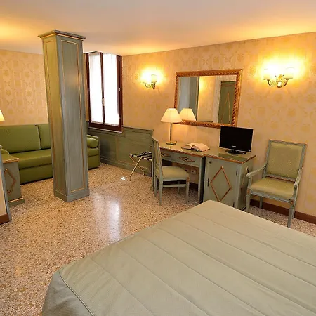 La Corte فندق مبيت وإفطار