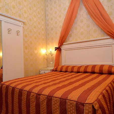فندق مبيت وإفطار La Corte 3*