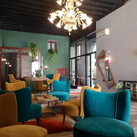 ロカンダ ラ コルテ 4*