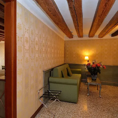 La Corte 4* Венеция