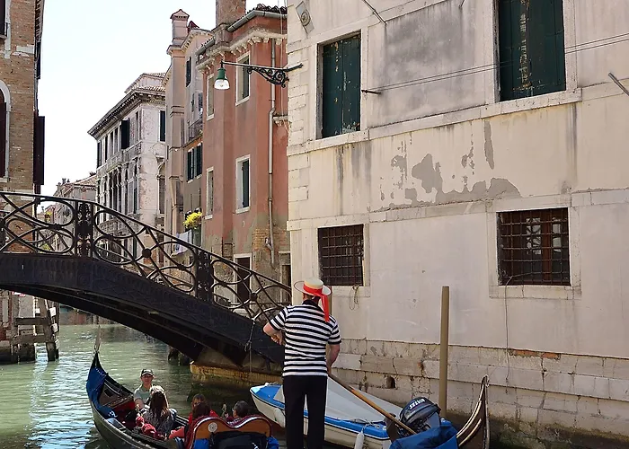 La Corte Bed and breakfast