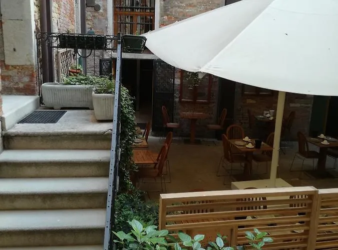 La Corte Bed and breakfast 4*