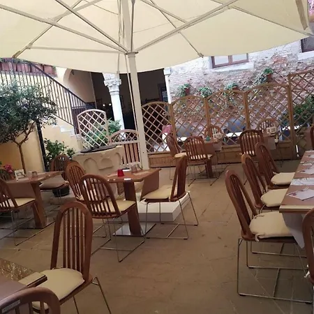 فندق مبيت وإفطار La Corte