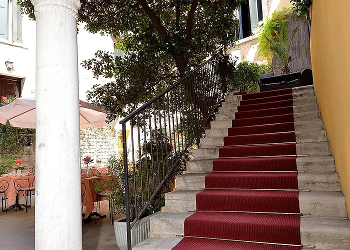 La Corte 4* البندقية